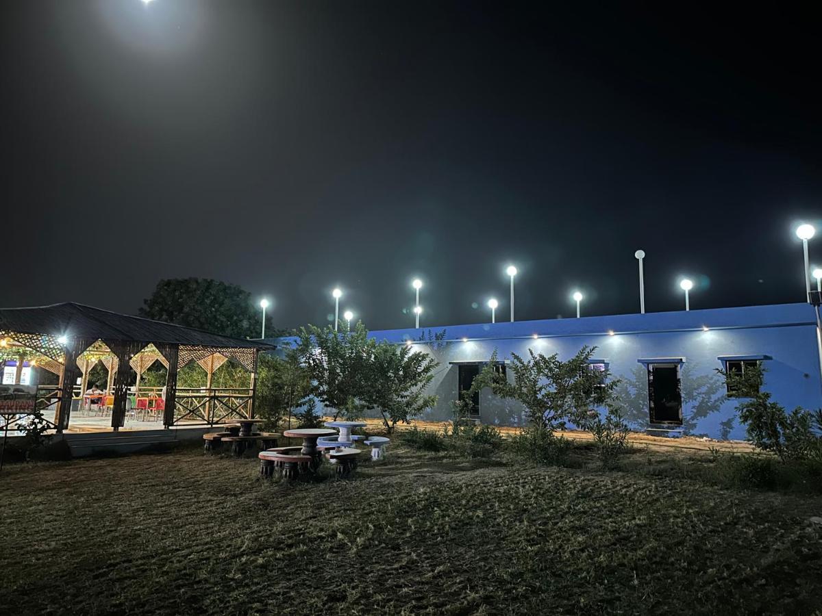 Modhera Sunrise Resort - Tents Bhungas Jungle Restaurants & Candlelight Dining Kalri Kültér fotó