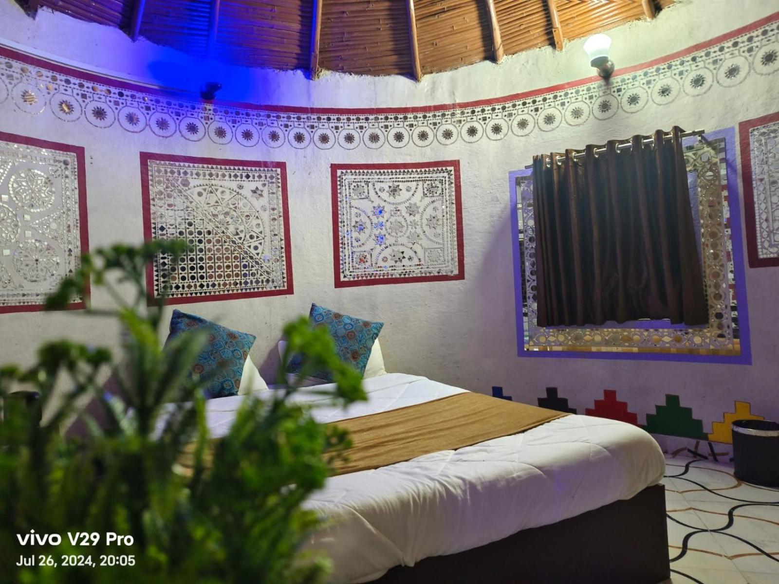 Modhera Sunrise Resort - Tents Bhungas Jungle Restaurants & Candlelight Dining Kalri Kültér fotó